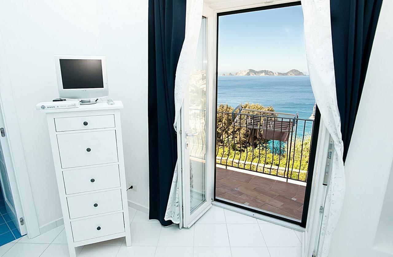 Apartamento Maridea - Magia Di Circe Ponza Exterior foto